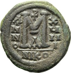 Iustinian I. Follis zu 40 N, Nicomedia (544,545) rv.jpg