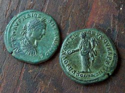 Elagabalus Markianopolis AE26 Homonoia.jpg
