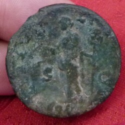 Antoninus Pius Sestertius RV.jpg