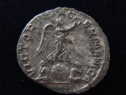 Gallienus Victoria Germanica II.jpg