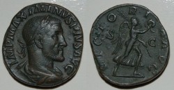 Maximinus Thrax Sestertius.jpg