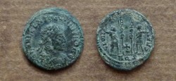 Constantius II Follis Aquileia RIC VII 125.jpg