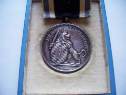 Madaille 003 G.jpg