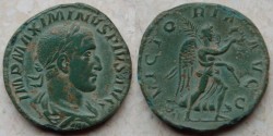 Maximinus Thrax Sestertius.jpg