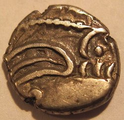 Unknown ancient coin celtic1.jpg