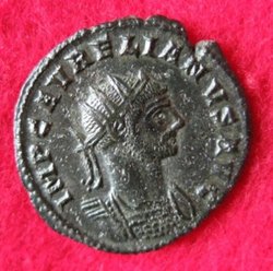 Antoninian, C 143 (1).JPG